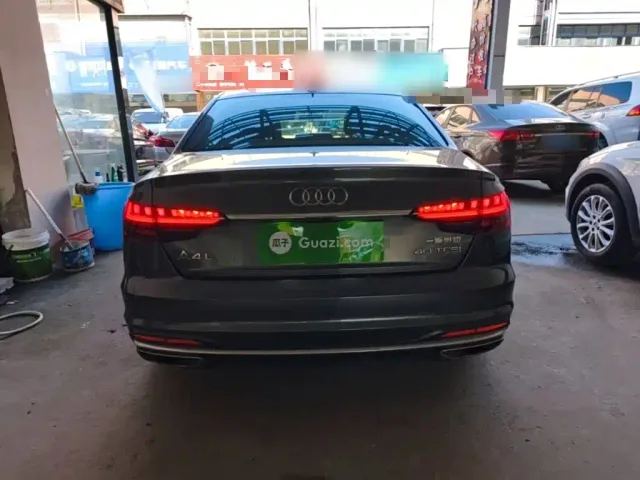 Audi A4L — Фото автомобиля 5