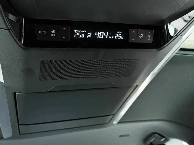 Toyota Vellfire — Фото автомобиля 19