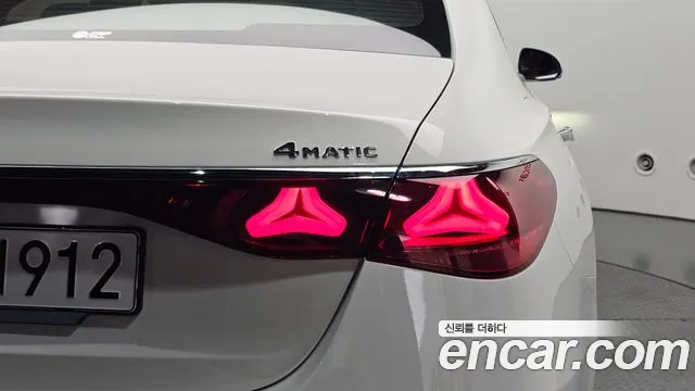 Mercedes-Benz E-Class W214 — Фото автомобиля 8