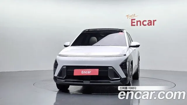 Hyundai Kona SX2 — Фото автомобиля 3