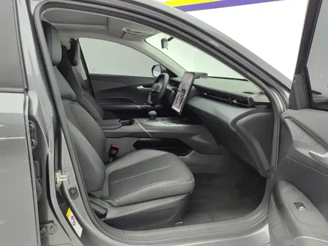 Changan Lamore — Фото автомобиля 8