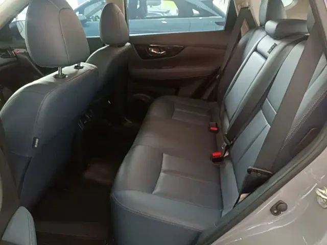 Nissan X-Trail — Фото автомобиля 16