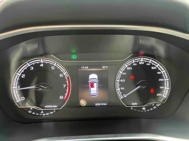 Geely Binyue — Фото автомобиля 20