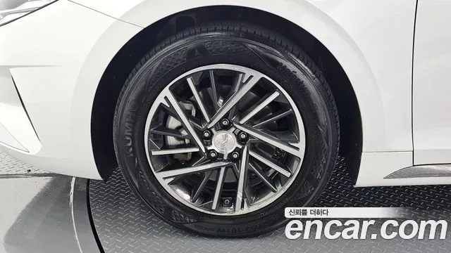 Hyundai Grandeur Новый Grandeur IG 3.0 LPi (Такси) — Фото автомобиля 5