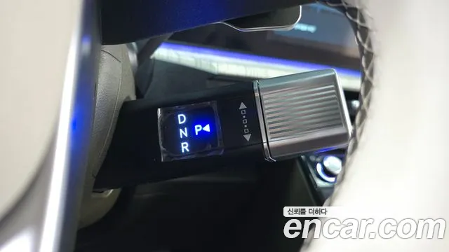 Hyundai Santa Fe MX5 — Фото автомобиля 12
