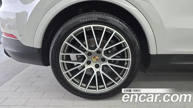 Porsche Cayenne PO536 — Фото автомобиля 5