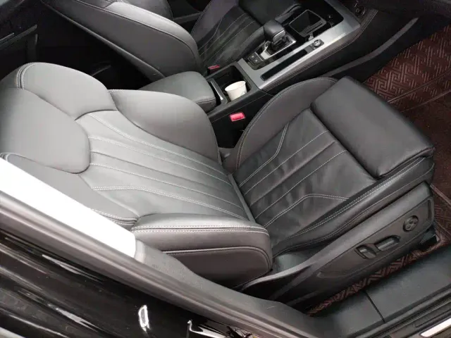 Audi Q5L — Фото автомобиля 19