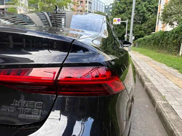 Audi A7L — Фото автомобиля 15