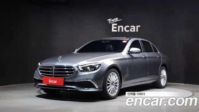 Фотография автомобиля — Mercedes-Benz E-Class W213