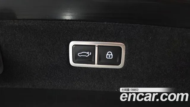 Genesis G90 RS4 — Фото автомобиля 26