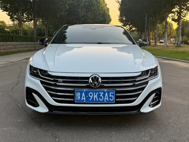 Volkswagen FAW-Volkswagen CC 2021 380TSI Eye-catching Edition — Фото автомобиля 2