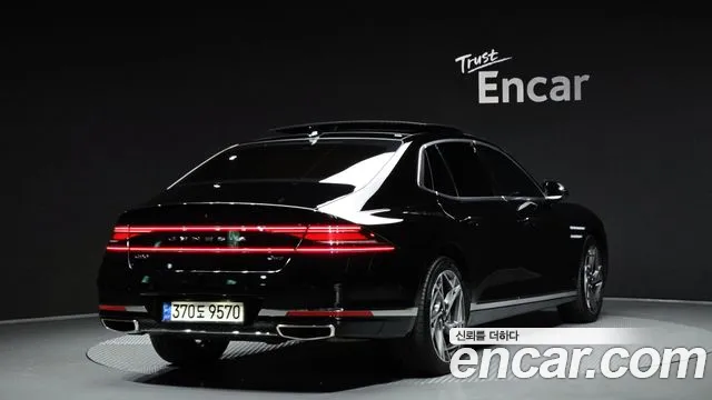 Фотография автомобиля — Genesis G90 G90 (RS4) Бензин 3.5 турбо AWD