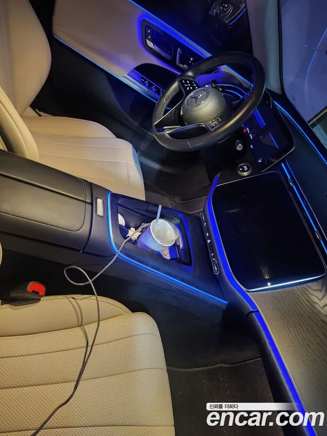 Mercedes-Benz E-Class — Фото автомобиля 6