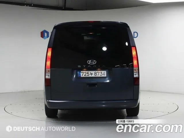 Hyundai Staria Staria L3.5 Tourer 11 мест — Фото автомобиля 4