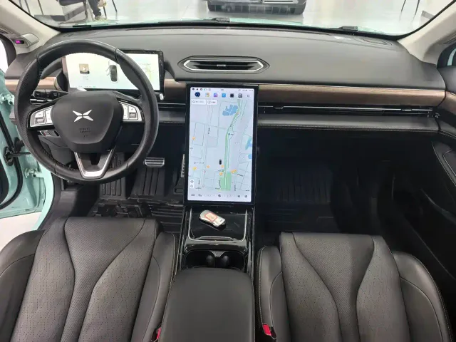 Xpeng P5 — Фото автомобиля 7
