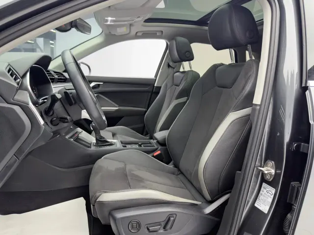 Audi Q3 — Фото автомобиля 11