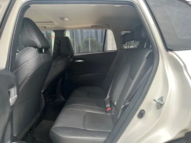Toyota Frontlander 2023 2.0L Smart Hybrid Dual Engine Luxury Edition — Фото автомобиля 9