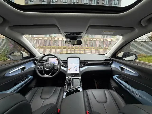Bestune T90 — Фото автомобиля 7
