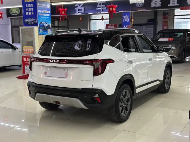 Kia Seltos — Фото автомобиля 7