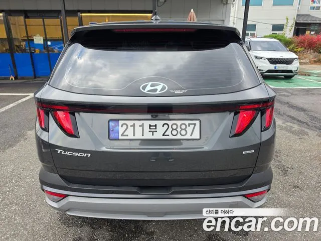 Hyundai Tucson — Фото автомобиля 3