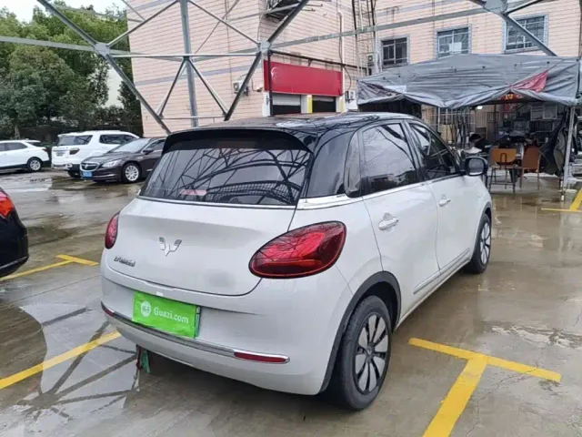 Wuling Bingo — Фото автомобиля 6