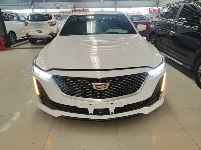 Cadillac CT5 — Фото автомобиля 2