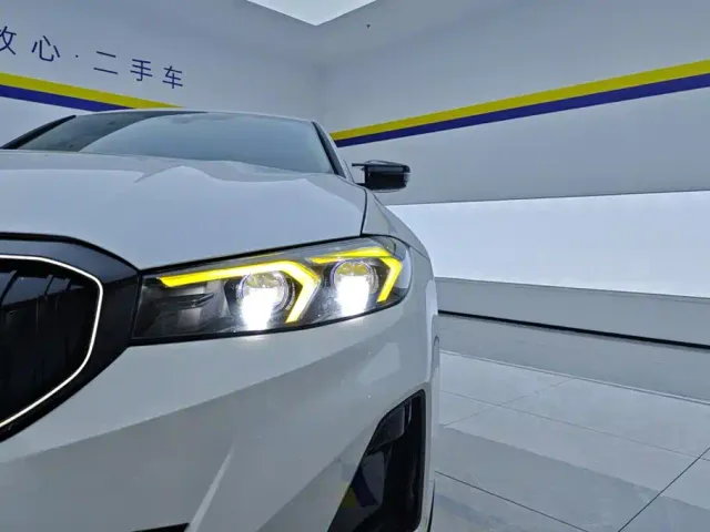 BMW i3 — Фото автомобиля 5