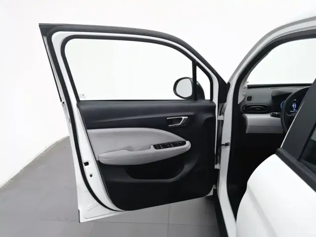 Leapmotor Leapmotor T03 2022 Jade Edition — Фото автомобиля 8