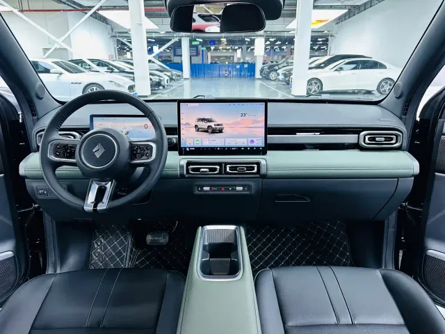 Baojun Yep Plus — Фото автомобиля 6