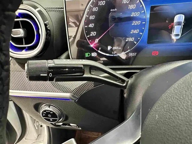 Mercedes-Benz C-Class — Фото автомобиля 12