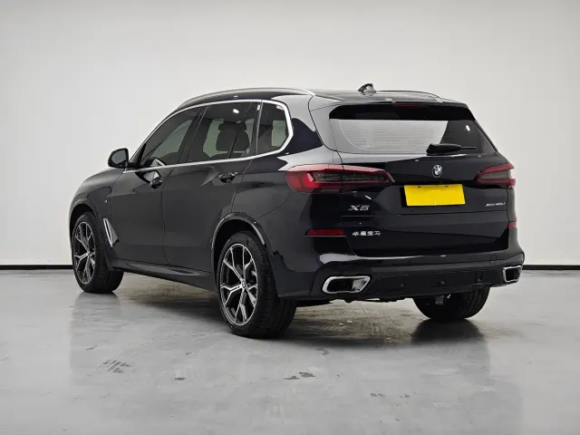 BMW X5 — Фото автомобиля 17