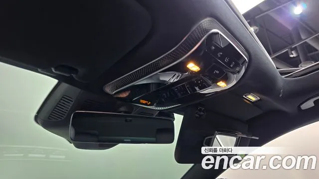 Mercedes-Benz S-Class — Фото автомобиля 18