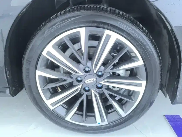 Chery Arrizo 8 PRO — Фото автомобиля 6