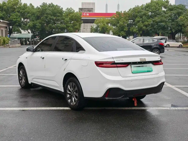 Geely Geometry A — Фото автомобиля 7
