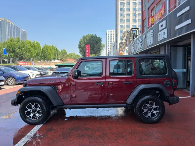 Jeep Wrangler — Фото автомобиля 3