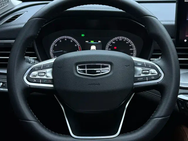Geely Vision X6 — Фото автомобиля 12