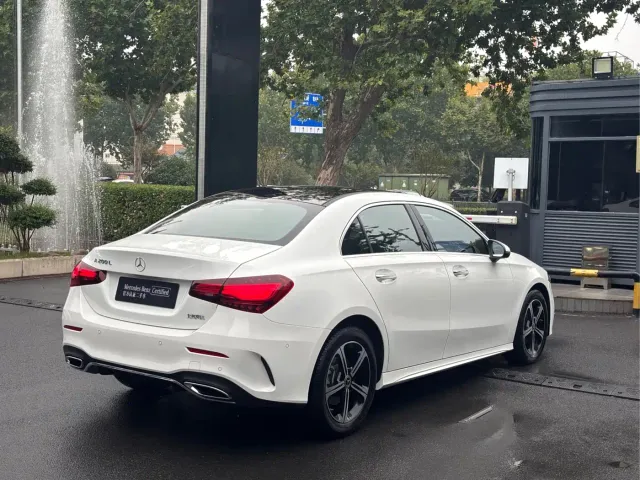 Mercedes-Benz A-Class — Фото автомобиля 5