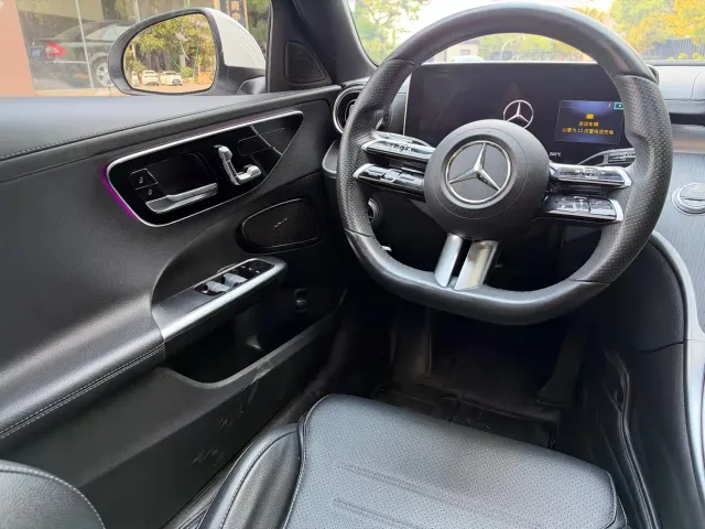 Mercedes-Benz C-Class — Фото автомобиля 6