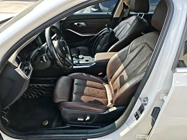 BMW 3 Series — Фото автомобиля 19