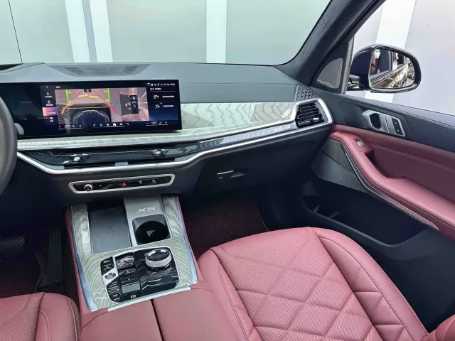 BMW X5 — Фото автомобиля 11