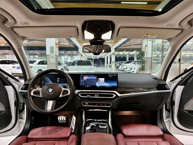 BMW 3 Series — Фото автомобиля 11