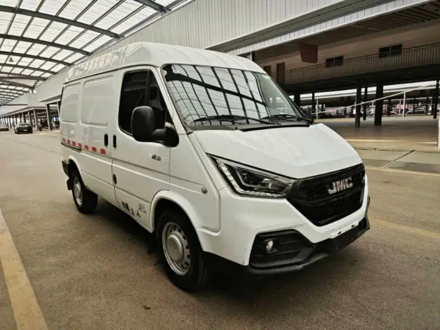 JMC Tesun — Фото автомобиля 3