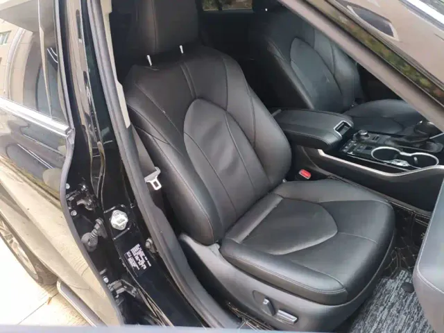 Toyota Highlander — Фото автомобиля 24