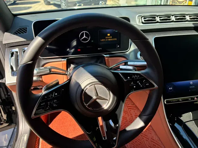 Mercedes-Benz S-Class — Фото автомобиля 5