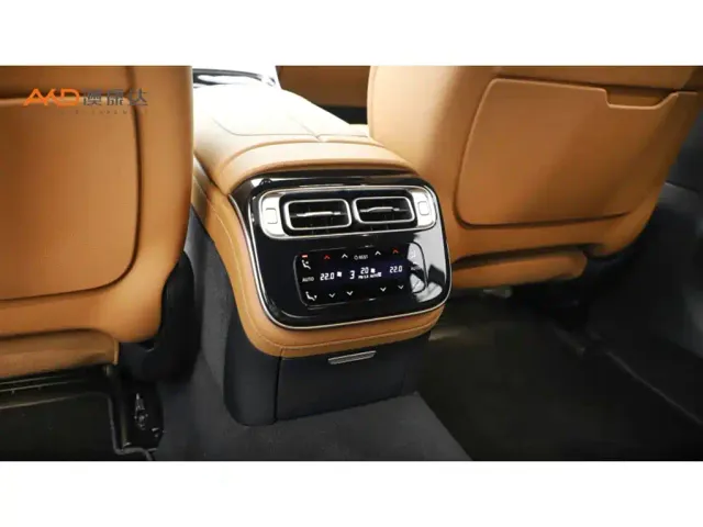 Mercedes-Benz S-Class — Фото автомобиля 9