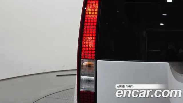 Hyundai Staria Staria 4WD Tourer 9 мест — Фото автомобиля 5