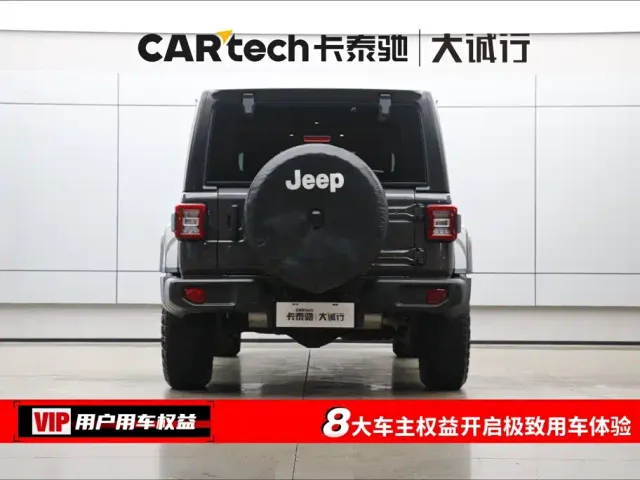 Jeep Wrangler — Фото автомобиля 8