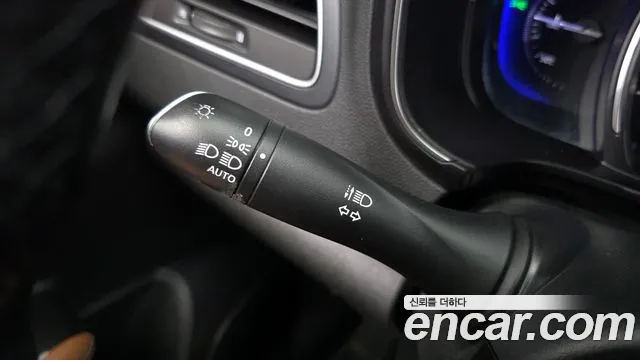 Renault-KoreaSamsung QM6 Новый QM6 2.0 GDe RE Signature 2WD — Фото автомобиля 25