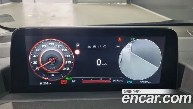 Hyundai Staria — Фото автомобиля 8