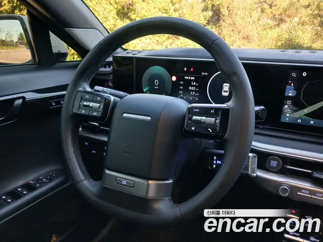 Hyundai Grandeur GN7 — Фото автомобиля 10